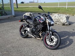 Liberty Motos - Kawasaki Z 650 Location