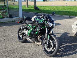 Liberty Motos - Kawasaki Z650 Location